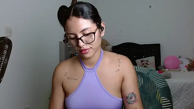 Snapshot of Sexy_Lia_ chatting on February 20, 2026, 6:26 am Sexy Lia online show from February 20, 2026, 6:26 am