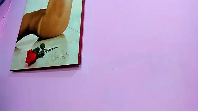 miss--flora online show from April 21, 2026, 3:02 am