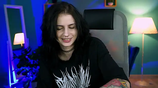 JadeCastle  online show from December 5, 2025, 5:11 pm