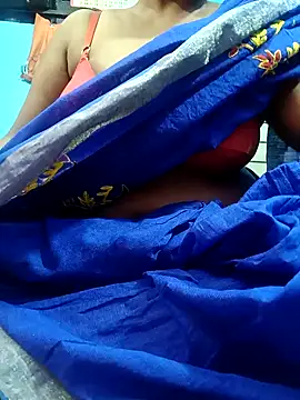 Snapshot of Hot-Manshi2 chatting on February 7, 2025, 7:06 pm Hot-Manshi2 online show from February 7, 2025, 7:06 pm