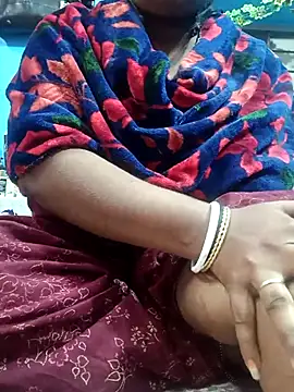 Hot-Manshi2 online show from January 5, 2026, 7:28 pm