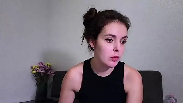 Snapshot of Lissabel chatting on September 15, 2025, 6:08 pm Lissabel online show from September 15, 2025, 6:08 pm