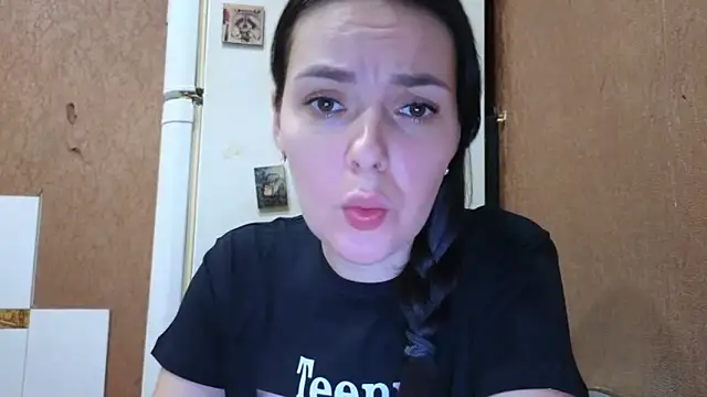 Snapshot of Lissabel chatting on January 30, 2025, 9:14 pm Lissabel online show from January 30, 2025, 9:14 pm