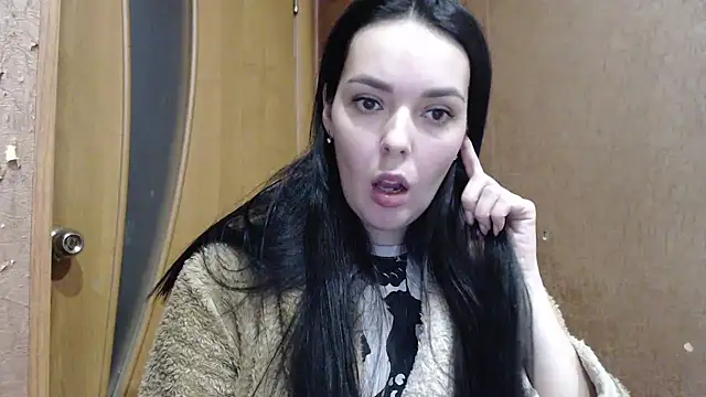 Snapshot of Lissabel chatting on January 7, 2025, 9:35 pm Lissabel online show from January 7, 2025, 9:35 pm