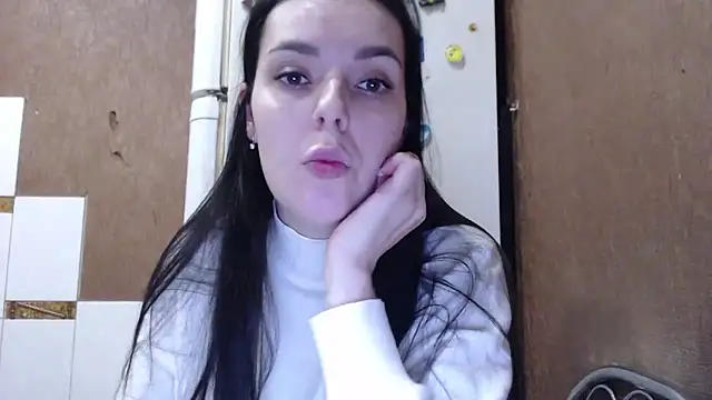 Snapshot of Lissabel chatting on January 15, 2025, 10:35 pm Lissabel online show from January 15, 2025, 10:35 pm