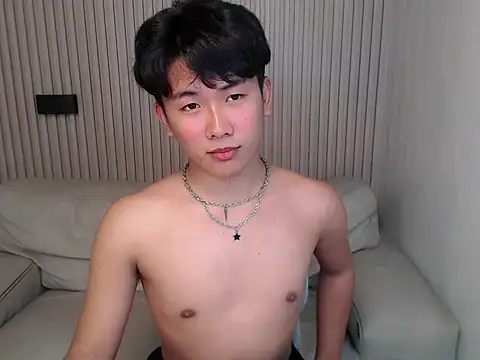 Snapshot of dangerzone0122 chatting on February 20, 2026, 6:21 pm dangerzone0122 online show from February 20, 2026, 6:21 pm