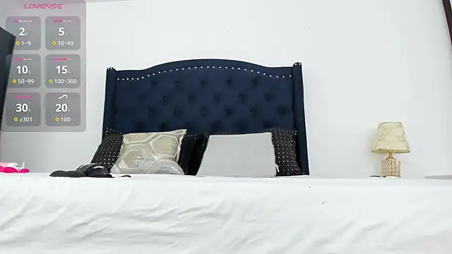 Snapshot of hotmature1 chatting on November 7, 2025, 10:42 am hotmature1 online show from November 7, 2025, 10:42 am