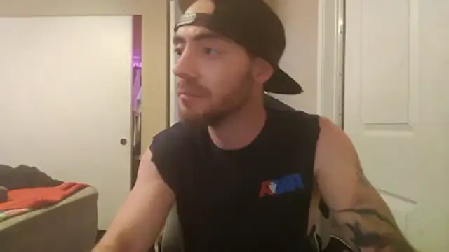 Huntzg23 online show from May 13, 2026, 6:53 am