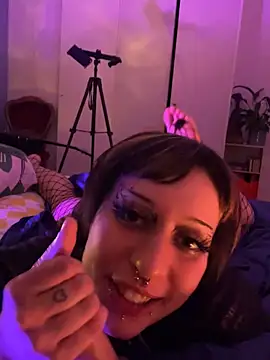 littlewitchxoxo online show from February 22, 2025, 10:09 pm