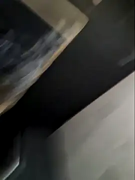 Snapshot of Leinad27 chatting on November 17, 2025, 2:21 pm Leinad27 online show from November 17, 2025, 2:21 pm