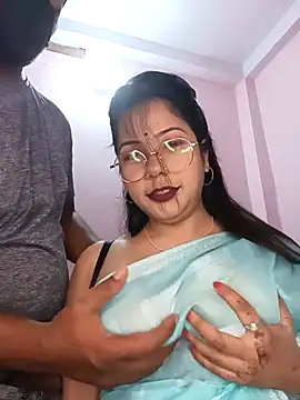 Snapshot of Hot-shot99 chatting on November 1, 2025, 4:56 pm Hot-shot99 online show from November 1, 2025, 4:56 pm