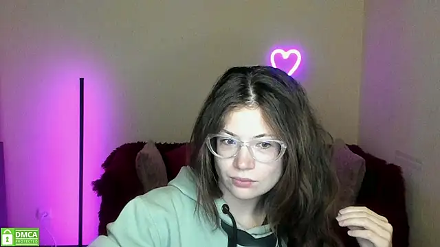 Snapshot of Alicia_redfollow chatting on September 9, 2025, 11:19 am Alicia redfollow online show from September 9, 2025, 11:19 am