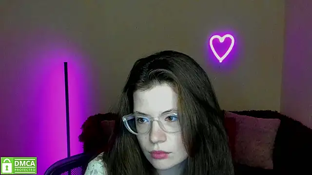 Snapshot of Alicia_redfollow chatting on February 22, 2025, 9:34 am Alicia redfollow online show from February 22, 2025, 9:34 am