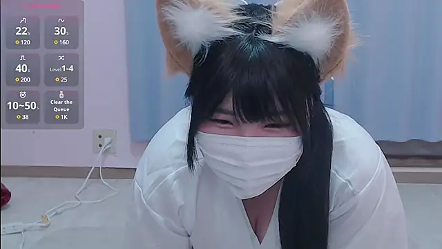 Snapshot of KARATE_HONO chatting on January 6, 2025, 3:31 am KARATE HONO online show from January 6, 2025, 3:31 am