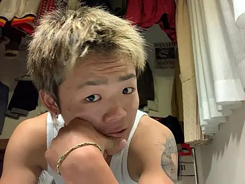 Snapshot of kuma0908 chatting on September 11, 2025, 12:38 pm kuma0908 online show from September 11, 2025, 12:38 pm