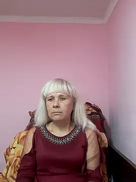 sakura blonde online show from December 3, 2025, 6:57 am