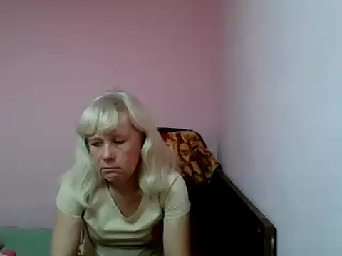 Snapshot of sakura_blonde chatting on March 2, 2025, 1:20 pm sakura blonde online show from March 2, 2025, 1:20 pm