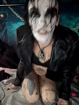 MommyMisfit online show from October 31, 2025, 1:46 am