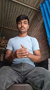 Snapshot of Suraj223kumar chatting on November 10, 2025, 4:28 am Suraj223kumar online show from November 10, 2025, 4:28 am