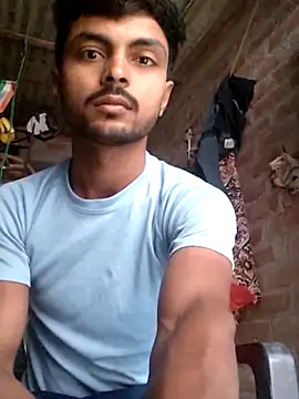 Snapshot of Suraj223kumar chatting on June 5, 2026, 12:48 am Suraj223kumar online show from June 5, 2026, 12:48 am