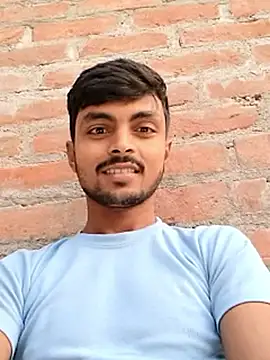 Snapshot of Suraj223kumar chatting on October 24, 2025, 12:53 am Suraj223kumar online show from October 24, 2025, 12:53 am