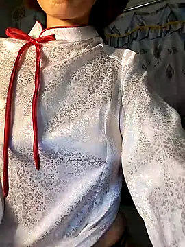 Lucy limon online show from October 27, 2025, 6:20 pm