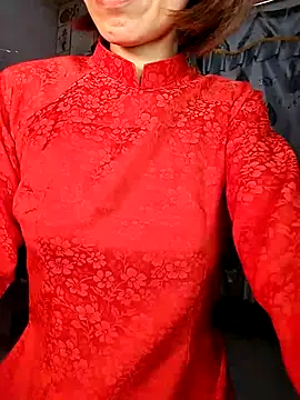 Lucy limon online show from November 27, 2025, 3:34 pm