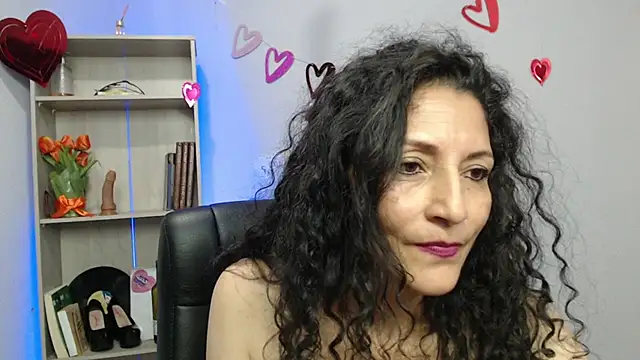 Snapshot of arianna_ros3 chatting on February 23, 2025, 9:37 pm arianna ros3 online show from February 23, 2025, 9:37 pm