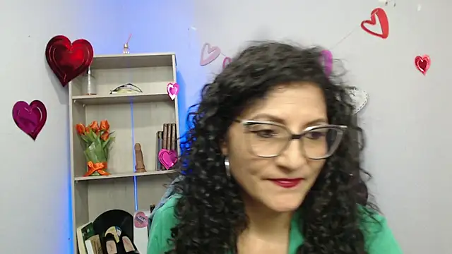 Snapshot of arianna_ros3 chatting on February 24, 2025, 8:25 pm arianna ros3 online show from February 24, 2025, 8:25 pm