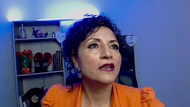 Snapshot of arianna_ros3 chatting on March 14, 2025, 5:02 pm arianna ros3 online show from March 14, 2025, 5:02 pm