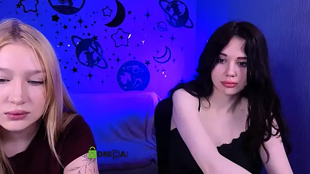 playful sophie online show from April 23, 2026, 7:15 pm
