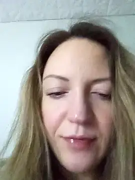 KattyLuuu online show from February 26, 2026, 8:31 pm