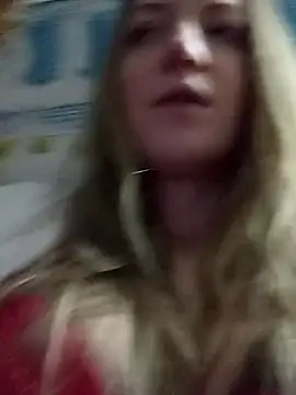 KattyLuuu online show from December 13, 2025, 9:21 pm