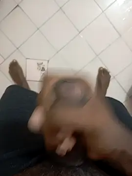 tharu111111 online show from October 15, 2025, 10:07 pm