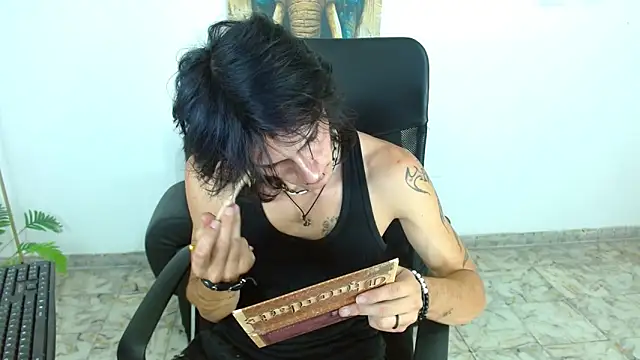 andreey50 online show from February 19, 2026, 9:23 pm