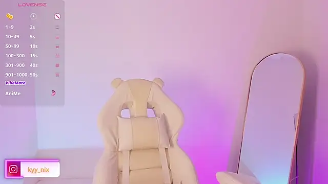 nix  kyy online show from March 28, 2026, 8:21 pm