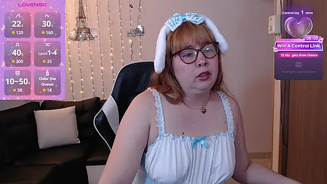 Snapshot of chloe_prg chatting on March 19, 2026, 10:43 pm chloe prg online show from March 19, 2026, 10:43 pm