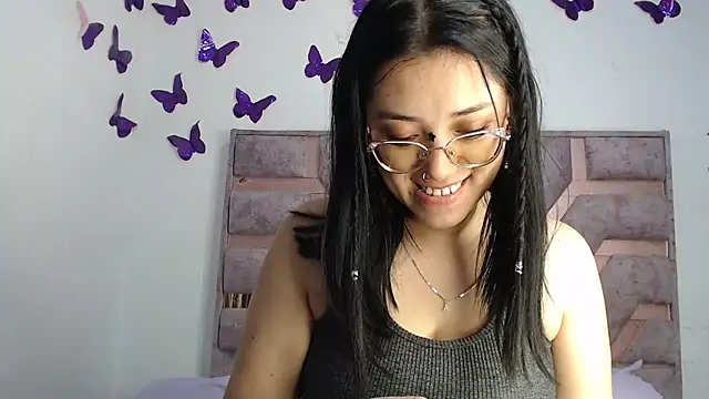 Snapshot of Anny_Fox- chatting on July 25, 2026, 4:09 am Anny Fox- online show from July 25, 2026, 4:09 am