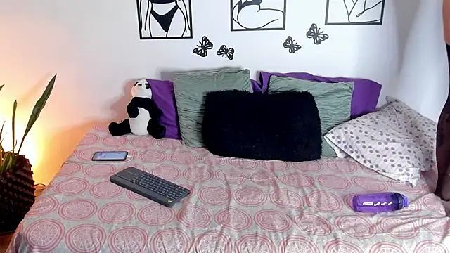 Keiny-Rave online show from December 29, 2024, 1:56 am