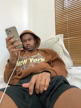 ccswoo online show from October 24, 2025, 8:41 pm