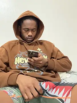 ccswoo online show from November 17, 2025, 1:37 pm