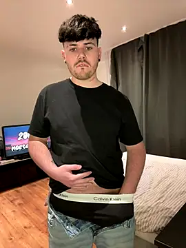 gayboooy nrw online show from November 30, 2025, 5:36 pm