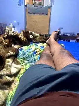 Snapshot of Hillz_king_98 chatting on April 6, 2026, 5:52 am Hillz king 98 online show from April 6, 2026, 5:52 am