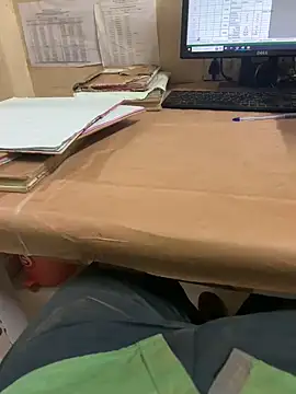 Snapshot of Hillz_king_98 chatting on March 1, 2025, 9:26 pm Hillz king 98 online show from March 1, 2025, 9:26 pm