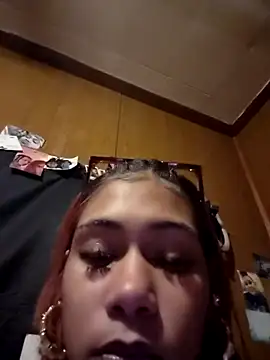 carmelbbyx22 online show from January 7, 2026, 6:46 pm