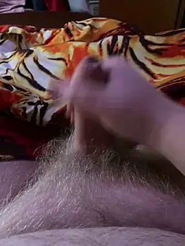 Snapshot of makedaddyhappy6 chatting on February 14, 2026, 12:27 pm makedaddyhappy6 online show from February 14, 2026, 12:27 pm