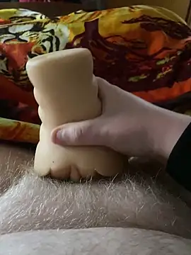 Snapshot of makedaddyhappy6 chatting on February 19, 2026, 1:52 pm makedaddyhappy6 online show from February 19, 2026, 1:52 pm