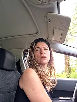 sansan2411 online show from April 10, 2026, 11:39 am