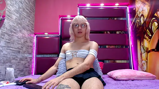 perfectlump online show from October 10, 2025, 12:39 pm