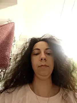 Snapshot of naughty69curls chatting on January 15, 2026, 5:49 pm naughty69curls online show from January 15, 2026, 5:49 pm